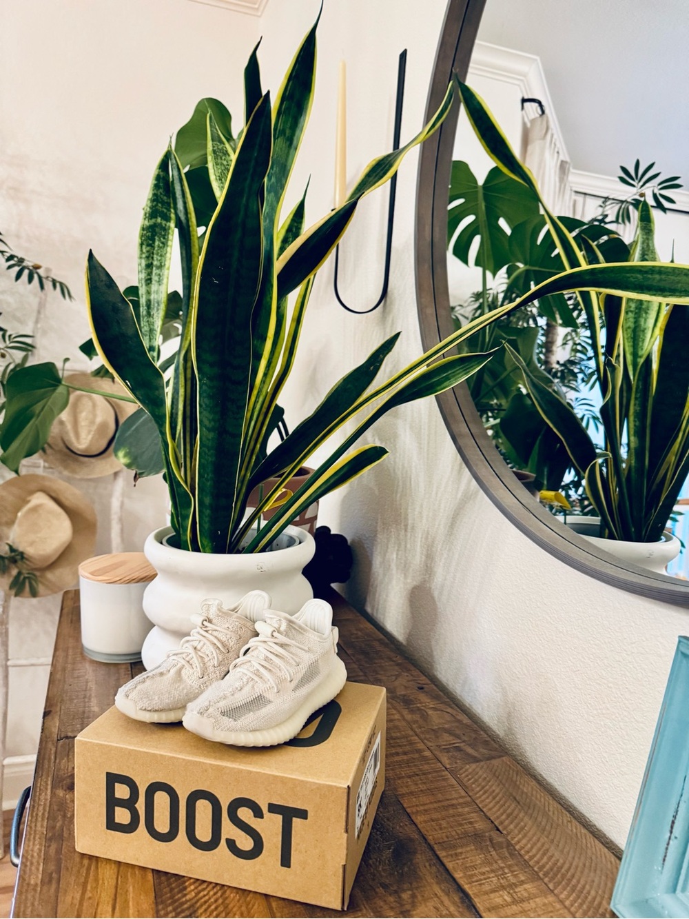 adidas Kids Yeezy Boost 350 V2 Cream White Sneakers